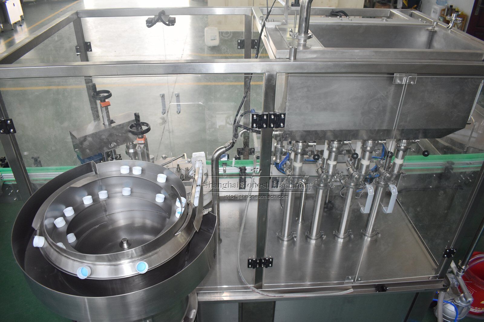 linear juice filling machine (2)