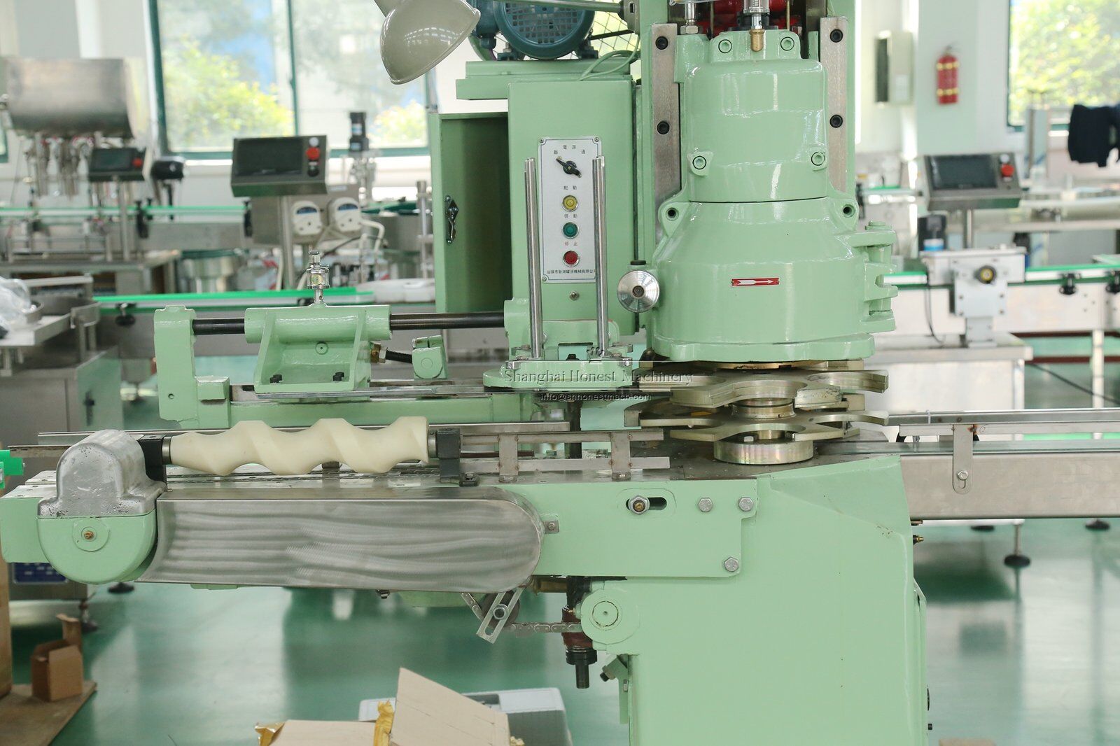 weigher filler for bean tin can (5)