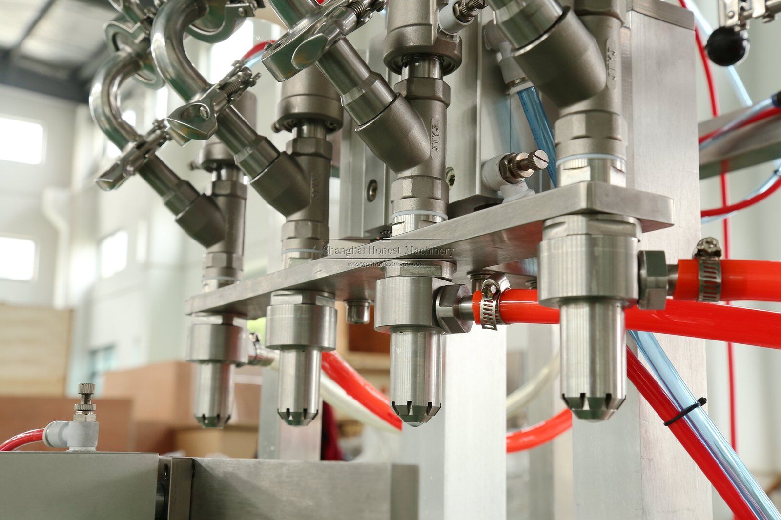 soysauce filling machine (4)